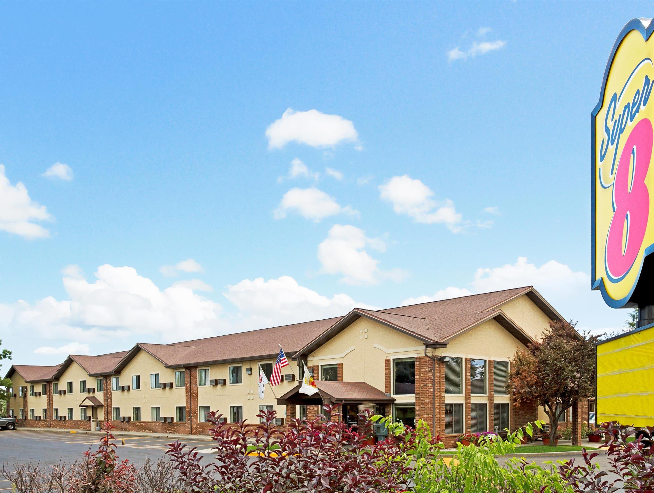 Super 8 By Wyndham Longmont/Twin Peaks Hotel Екстериор снимка
