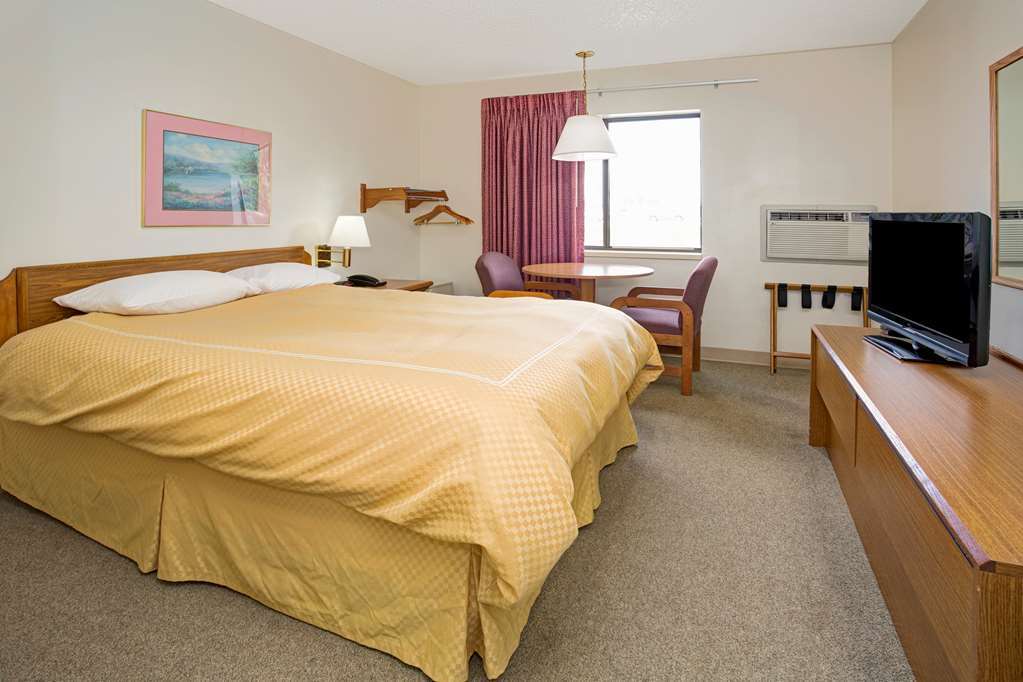 Super 8 By Wyndham Longmont/Twin Peaks Hotel Стая снимка