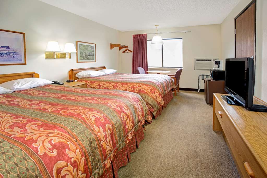 Super 8 By Wyndham Longmont/Twin Peaks Hotel Стая снимка