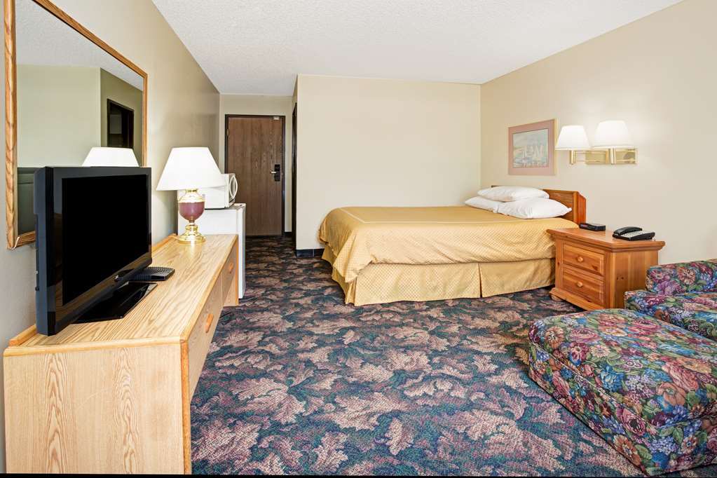 Super 8 By Wyndham Longmont/Twin Peaks Hotel Стая снимка